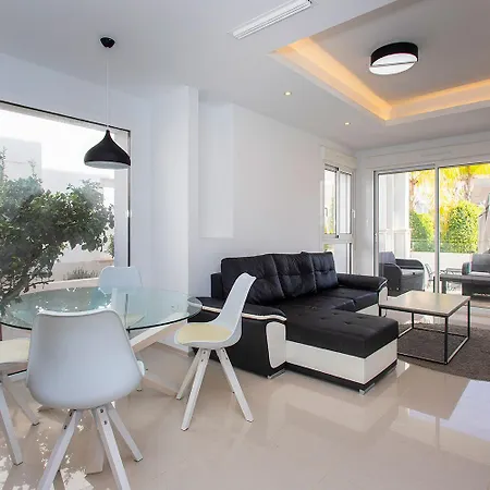Ch Allegra 39 Dona Pepa Holiday home